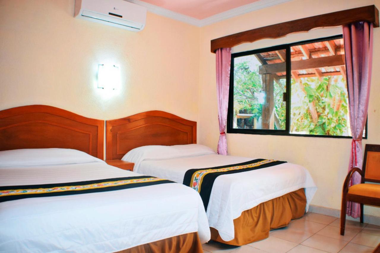 Hotel Hacienda Sanchez Valladolid  Eksteriør billede