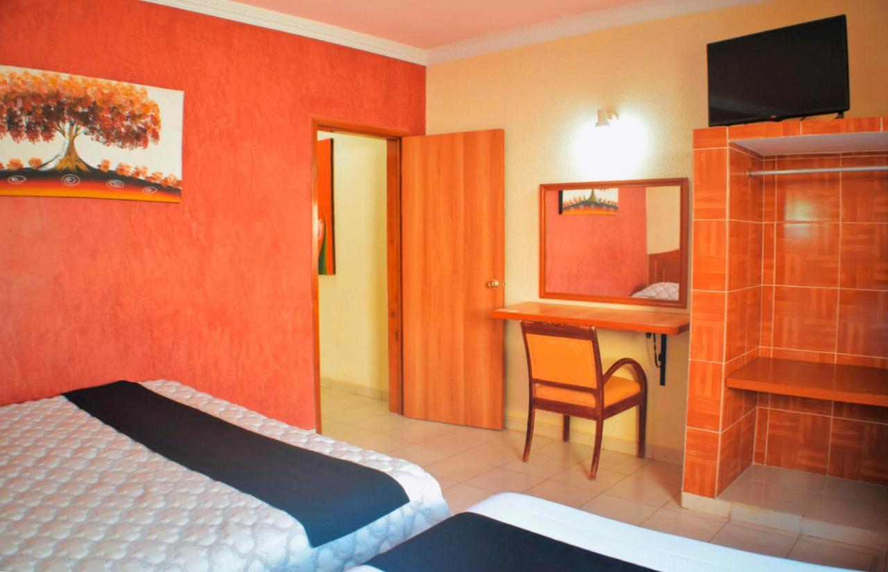 Hotel Hacienda Sanchez Valladolid  Eksteriør billede