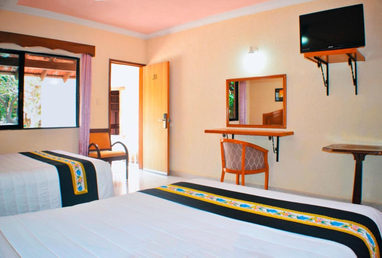 Hotel Hacienda Sanchez Valladolid  Eksteriør billede