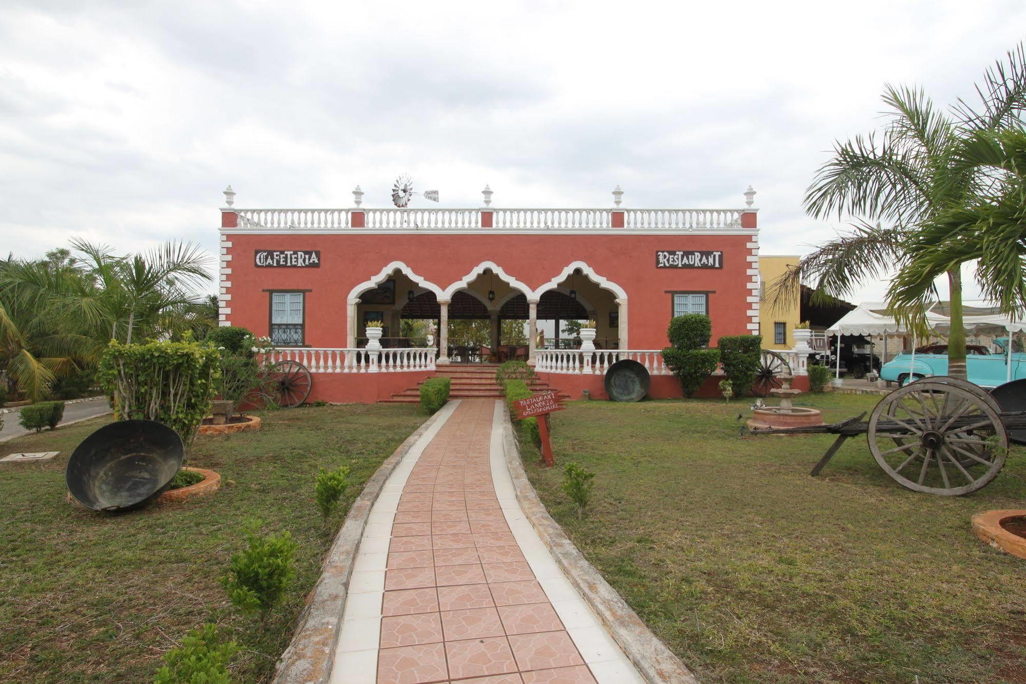 Hotel Hacienda Sanchez Valladolid  Eksteriør billede