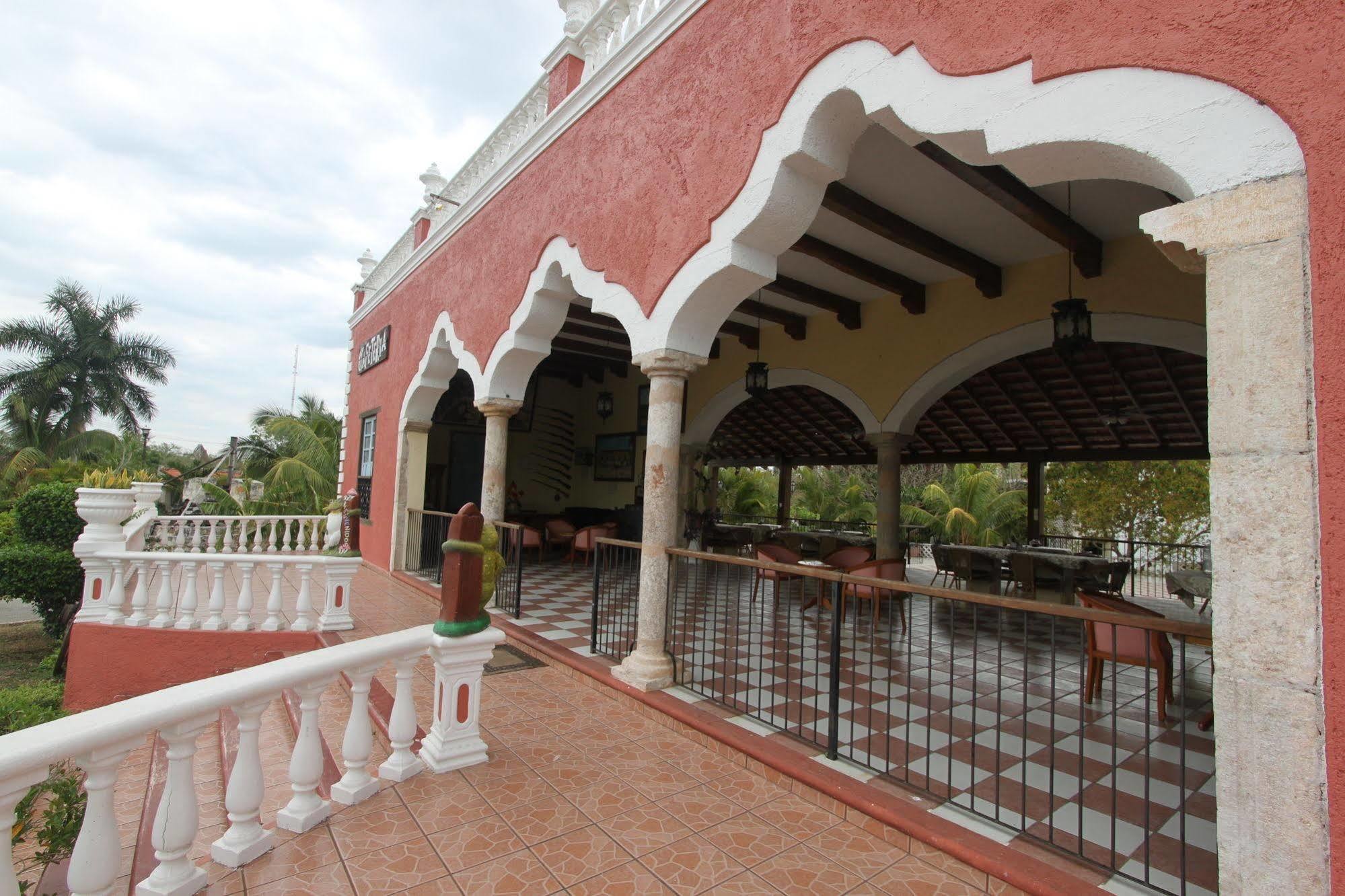 Hotel Hacienda Sanchez Valladolid  Eksteriør billede